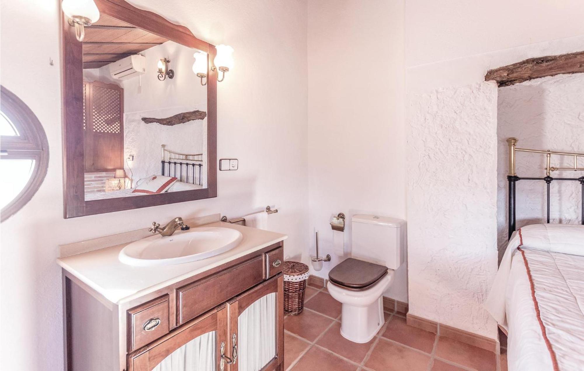 8 Bedroom Lovely Home In Iznajar Ngoại thất bức ảnh