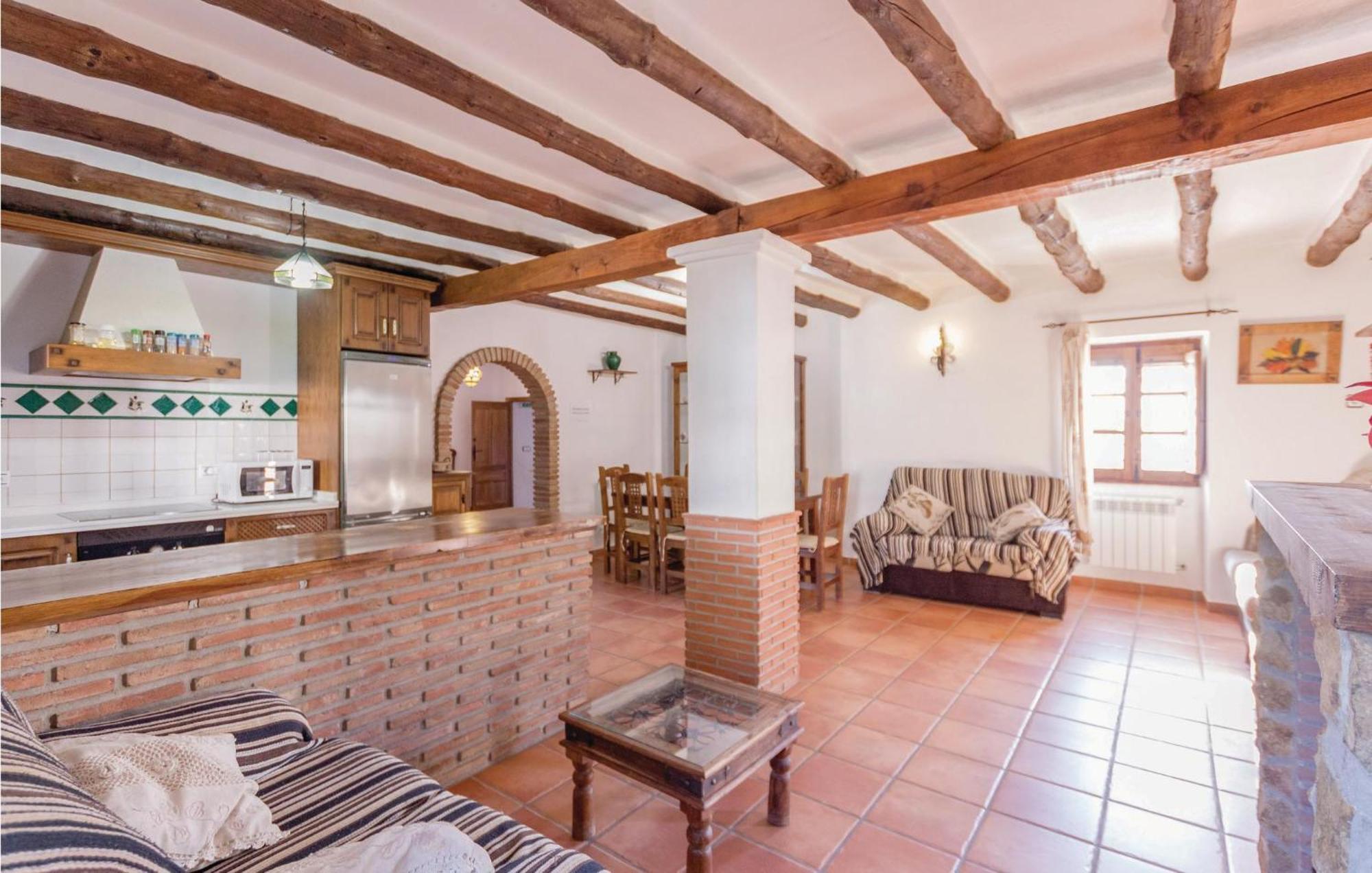 8 Bedroom Lovely Home In Iznajar Ngoại thất bức ảnh