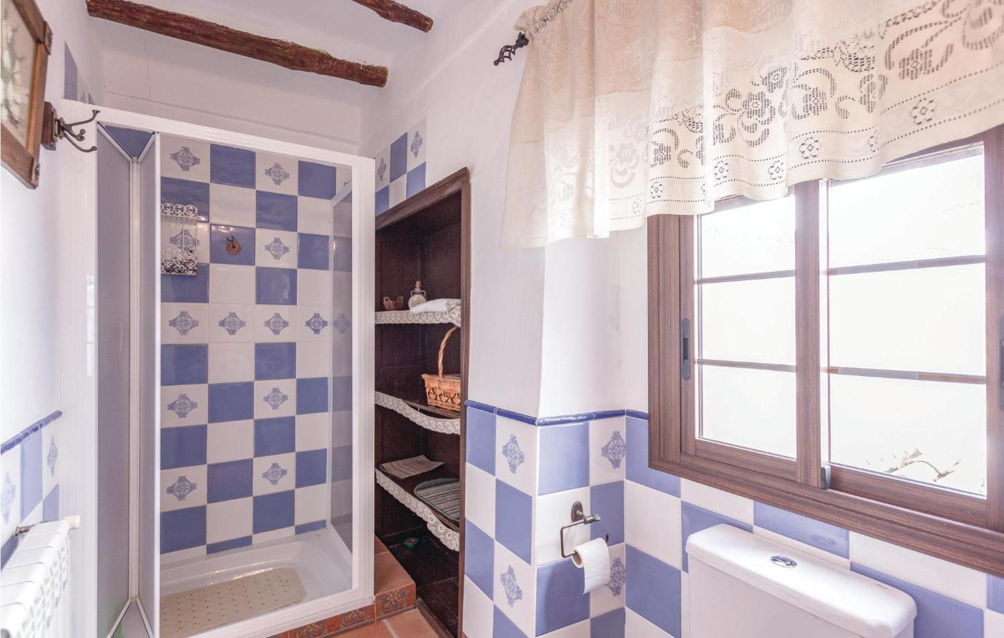 8 Bedroom Lovely Home In Iznajar Ngoại thất bức ảnh